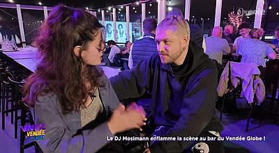 Vivez la Vendée : Le DJ Mosimann enflamme la scène au bar du Vendée Globe !