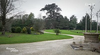 Bienvenue aux jardins - Le château de Saint Fulgent