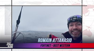 L’image du jour du Vendée Globe du 3 janvier : Romain Attanasio fête son passage du Grand Sud